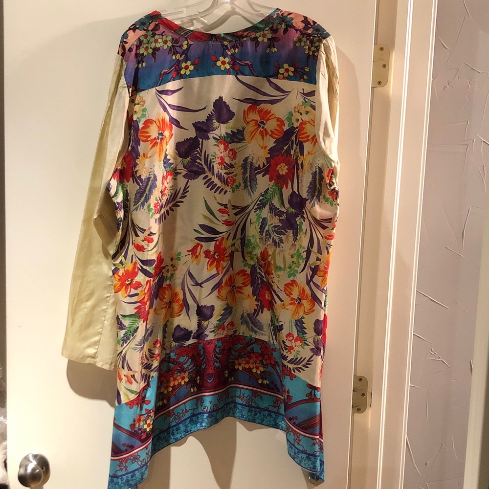 Johnny Was Golden Silk V-Neck Tunic with Multicolor Floral Print size XL - Picture 2 of 4